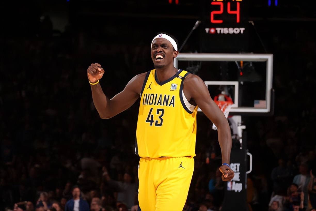 西亚卡姆在G2比赛中惊险取胜,连败引发热议! 西亚卡姆在G2比赛中惊险取胜,连败引发热议!