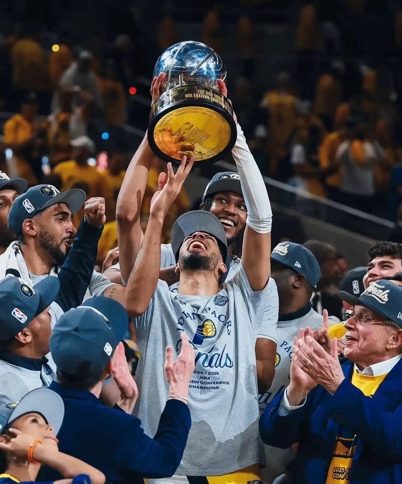 西亚卡姆巅峰对决，杜兰特与70激战西班牙队分钟，赛事规则更新胜负难料！的简单介绍